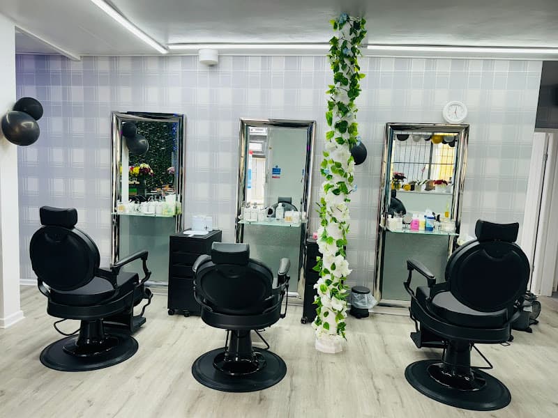 Bradford Beauty Room
