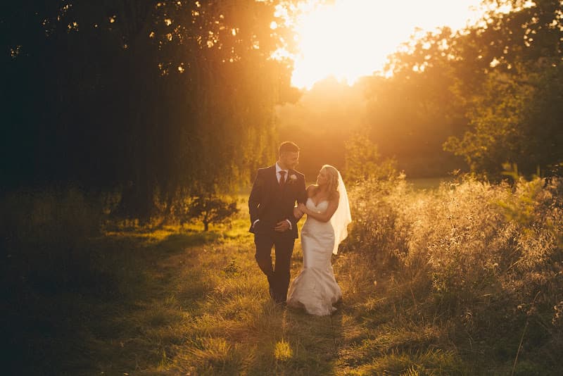 S Howard Photography Ltd