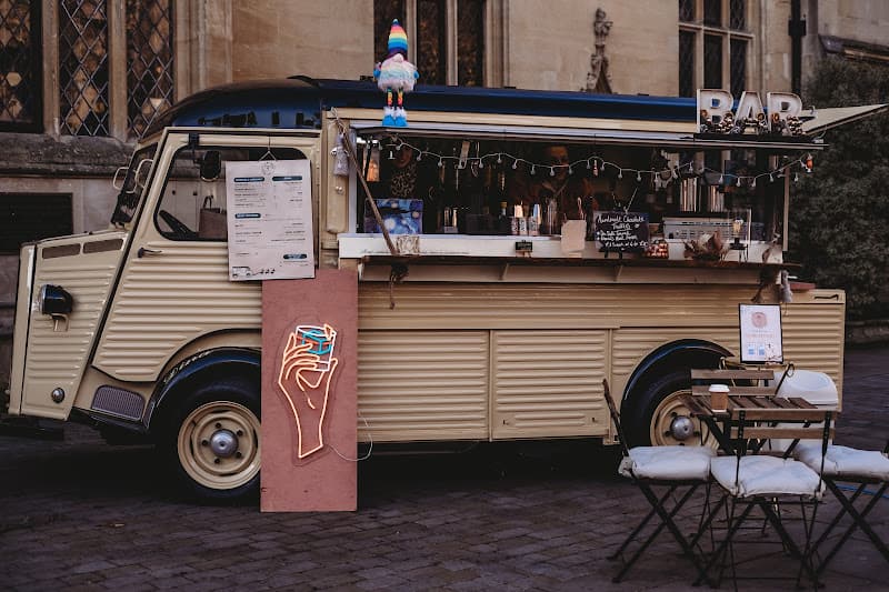 Curly Sisters Catering