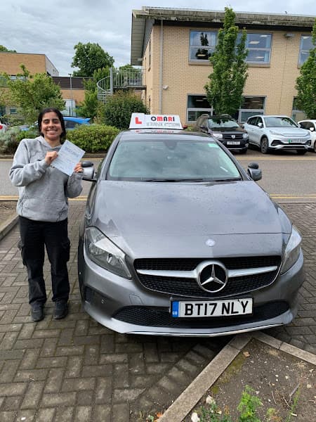 Omari Automatic Driving School