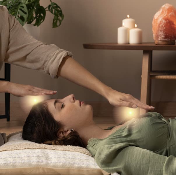 Indian SPA Cardiff | Himalayan Salt Massage | Reiki Healing Therapy | Ayurveda Massage