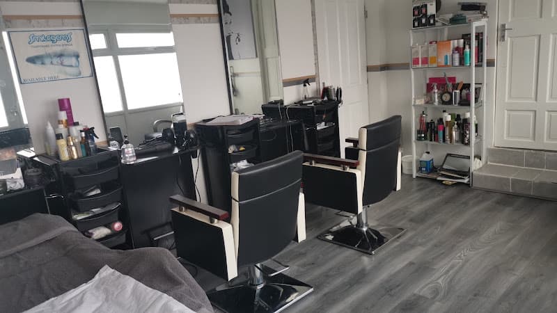 Henna Hair & Beauty Salon