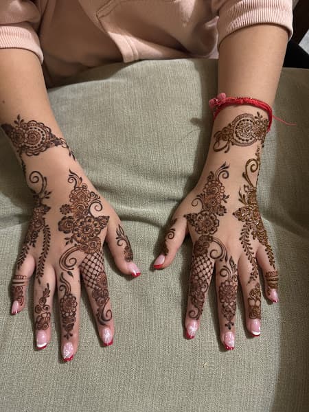 Henna by Afiya