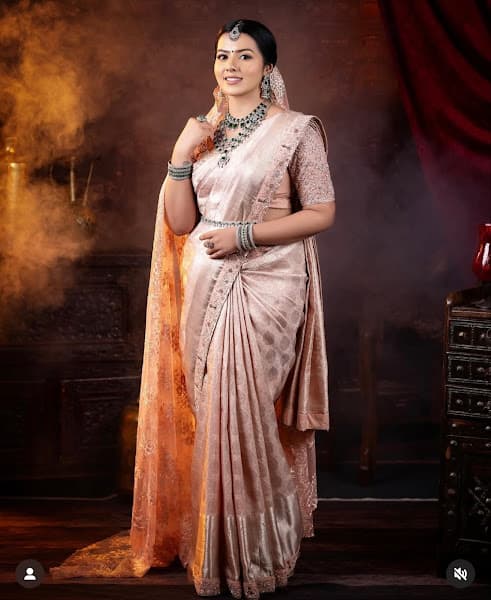 AMALA BEAUTY- ASIAN BRIDAL MAKEUP | SAREE DRAPING | INDIAN MAKEUP | ASIAN WEDDING MAKEUP