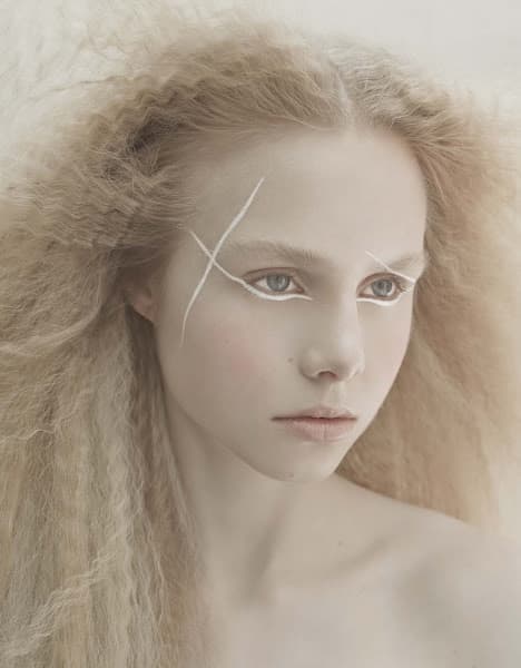 Elizabeth Hsieh Makeup Artist London