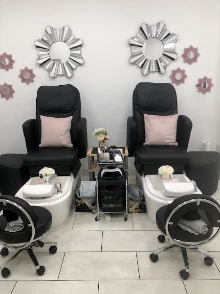 GlamaRitz Beauty Salon