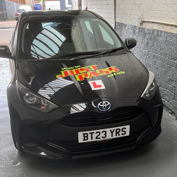 Manual & Automatic Driving Schools Birmingham