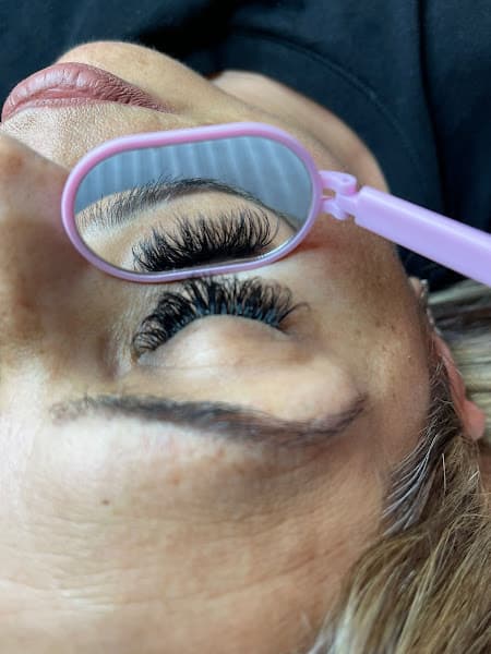 Beautiesbyhannah - Makeup Artist & Hair Stylist