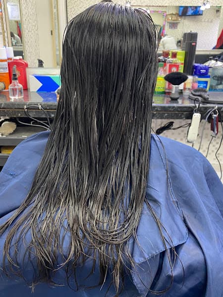 I Shree Hair and Beauty Salon